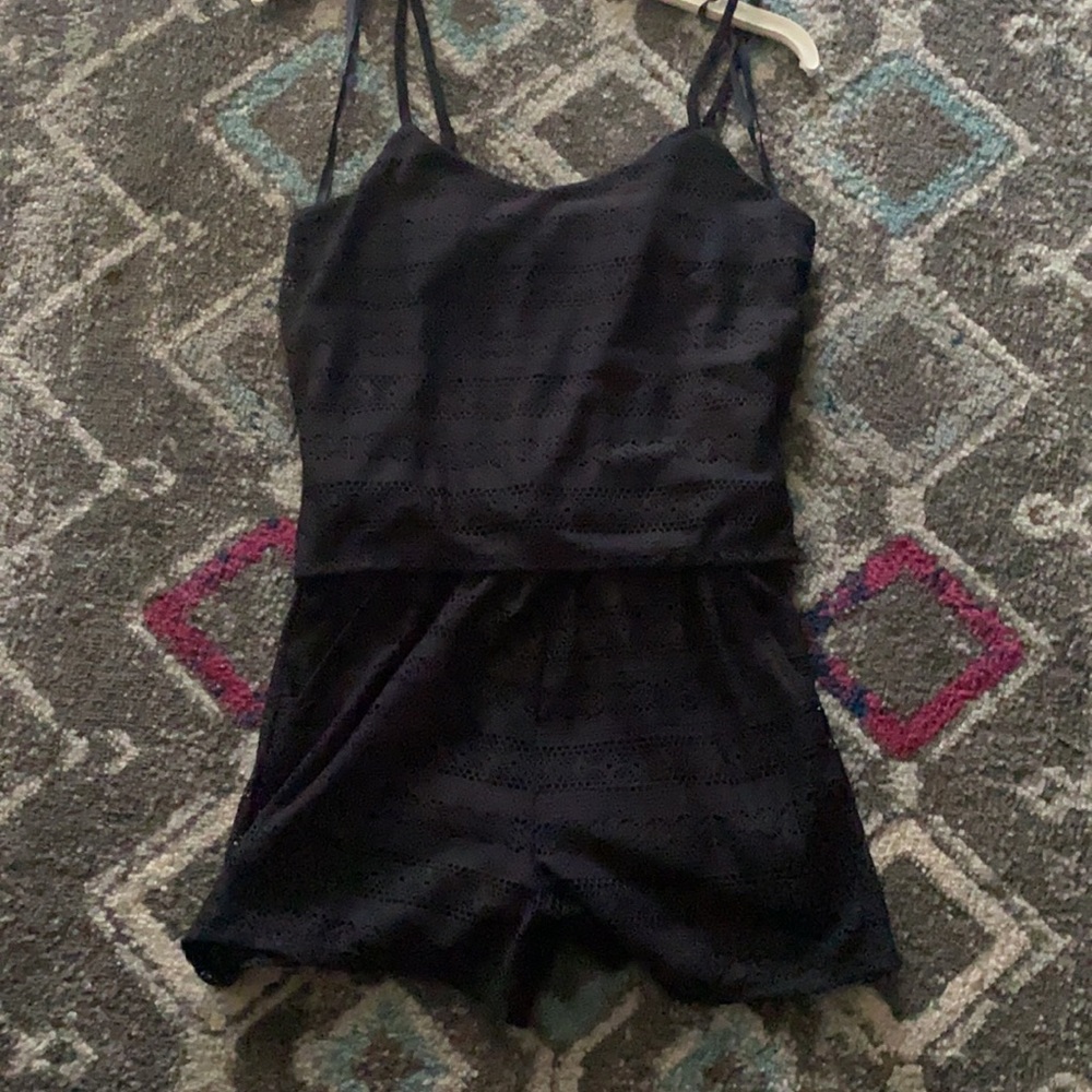 Romper - Picture 2 of 4